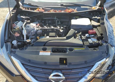 2016 Nissan Altima 2.5 from USA, damaged, VIN 1N4AL3AP0GC284169